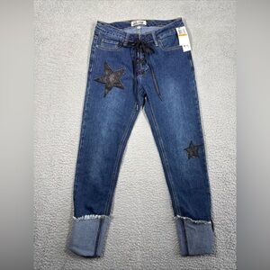 The Edit By Seventeen Size 3 Slim/Cropped Jeans Medium Wash Star Patch Pants NWT